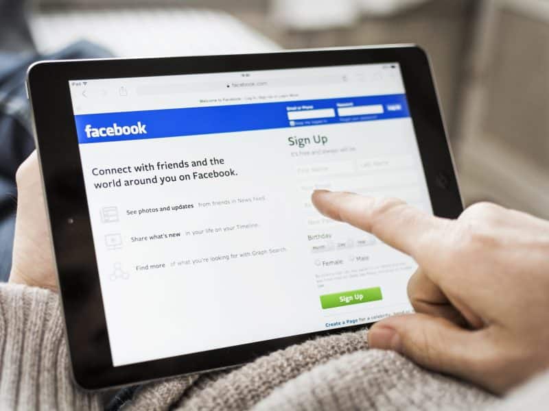 Considering a Facebook Marketing Strategy for Lead Generation